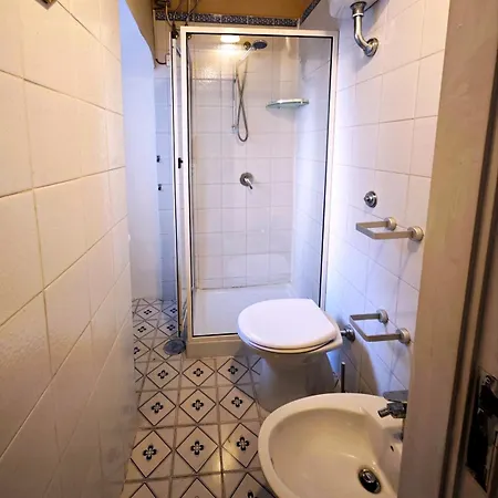 Apartment Domus Lux Naples