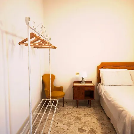 Domus Lux Apartmán Neapol