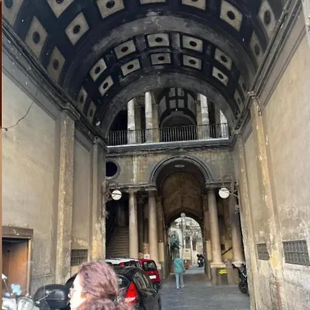 Domus Lux Napels