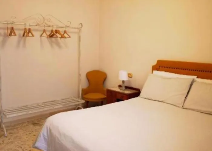 Domus Lux Apartman *