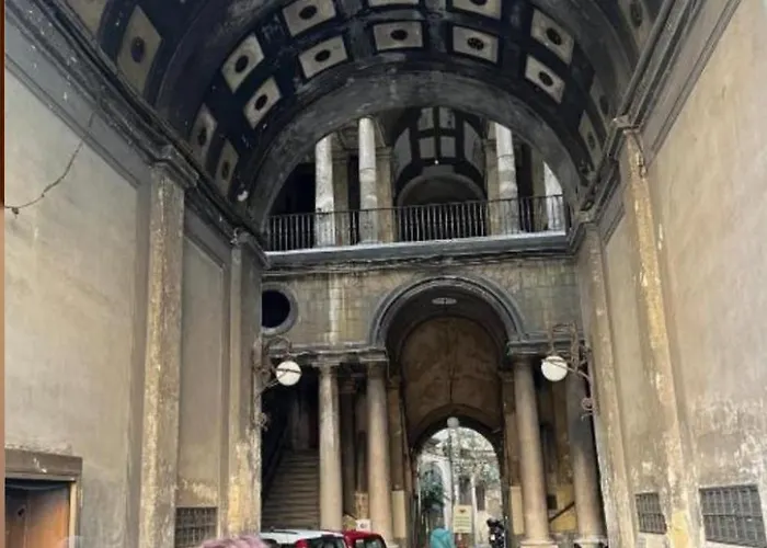 Domus Lux Nápoly